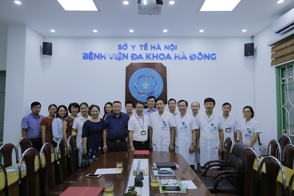 Học viện Y - Dược học cổ truyền Việt Nam và Bệnh viện đa khoa Hà Đông ký thỏa thuận hợp tác toàn diện