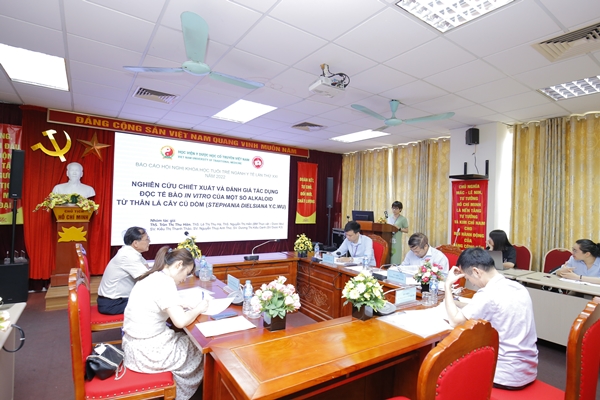 Học viện Y - Dược Học cổ truyền Việt Nam tổ chức Hội nghị Khoa học và Công nghệ Tuổi trẻ ngành Y tế năm 2022