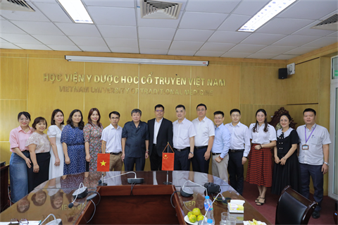 Mở rộng quan hệ hợp tác với Trường Đại học Trung Y Dược Quảng Châu, Trung Quốc