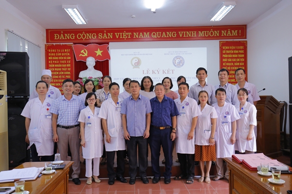 Học viện Y – Dược học cổ truyền Việt Nam và Bệnh viện Y dược cổ truyền Vĩnh Phúc ký thỏa thuận hợp tác toàn diện