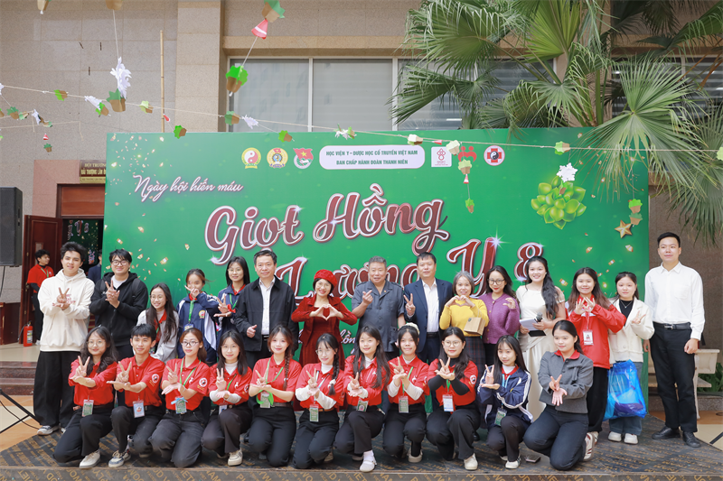 Ngày Hội hiến máu "Giọt Hồng Lương Y" lần thứ 8
