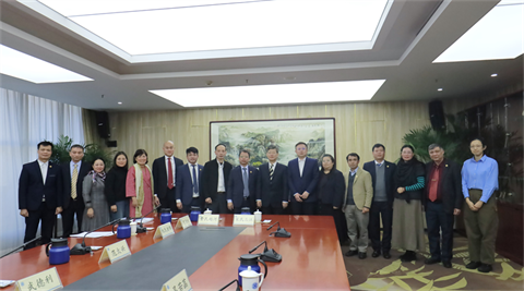 Học viện Y-Dược học cổ truyền Việt Nam làm việc với Cục quản lý Trung y dược Trung Quốc về công tác quản lý và cấp chứng chỉ hành nghề