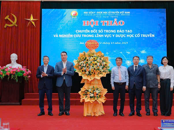 Hội thảo chuyển đổi số trong đào tạo và nghiên cứu lĩnh vực Y Dược học cổ truyền